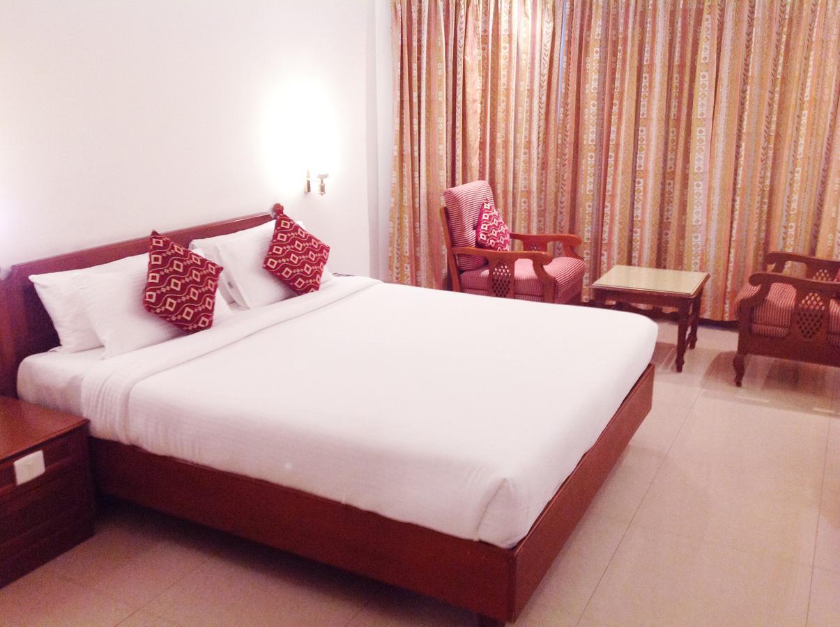 Krishna Inn Guruvayur Exterior photo